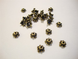 TierraCast Helmihattu Lehti pronssi 5 mm (10/pss)