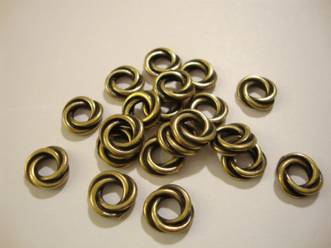 TierraCast Metallihelmi kierretty rengas pronssi 8 mm (4 kpl/pss)
