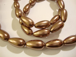 Helmiäislasihelmi suklaan ruskea pisara 17 x 8 mm (10/pss)