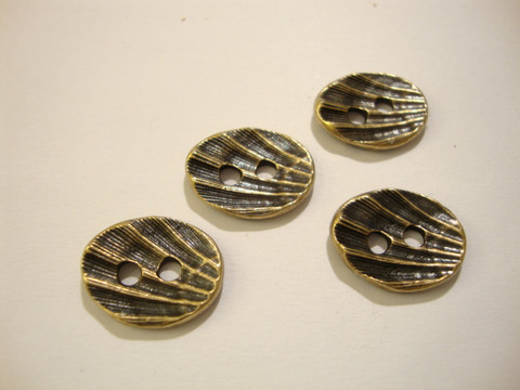 TierraCast Metallinappi ovaali simpukkakuvio pronssi 18 x 14 mm