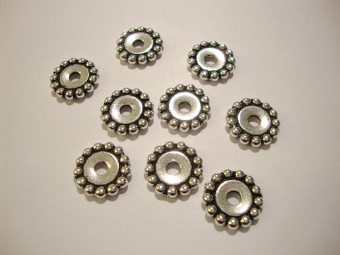 TierraCast Metallihelmi pallokuvioitu hopeoitu 12 mm (4 kpl/pss)