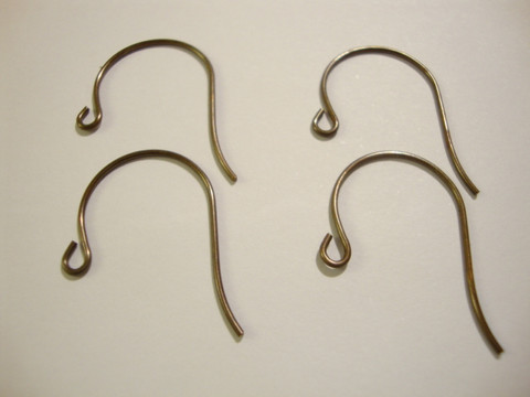 Vintaj korvakorukoukku 27 x 15 mm (2 kpl/pss)