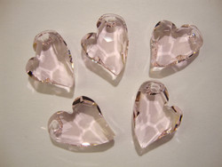 Swarovski kristalli Devoted 2 U -sydänriipus vaalean punainen Rosaline 17 mm