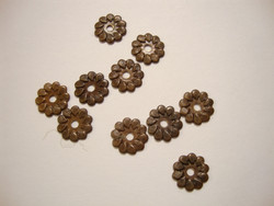 Vintaj Kukka niitinkoriste 7,5 mm (4 kpl/pss)