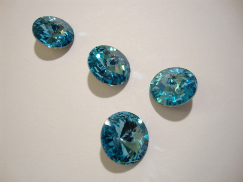 Swarovski kristalli rivoli vedensininen (Aquamarine) pyöreä 12 mm