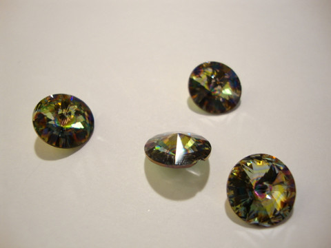 Swarovski kristalli rivoli Sateenkaari (Peacock) pyöreä 12 mm
