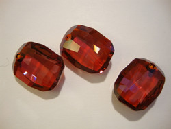 Swarovski kristalli riipus Graphic punainen Red Magma punainen 19x12 mm