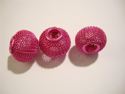 Verkkohelmi/punoshelmi teräs fuksia 13 x 16 mm, reikä n. 5 mm