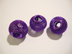 Verkkohelmi/punoshelmi teräs violetti/lila 13 x 16 mm, reikä n. 5 mm
