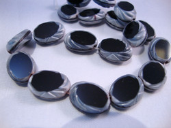 Vintage helmi musta-harmaa lasi 15 x 11 mm