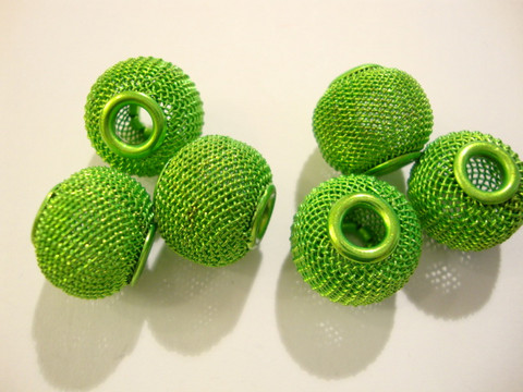 Verkkohelmi/punoshelmi teräs limenvihreä 13 x 16 mm, reikä n. 5 mm