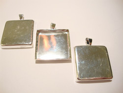 Riipus / kuvakehys hopeanvärinen 26 x 26 x 4 mm (5 kpl/pss)
