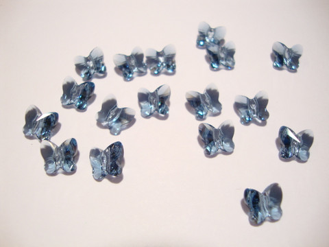 Swarovski kristallihelmi denim sininen perhonen 6 mm (2 kpl/pss)