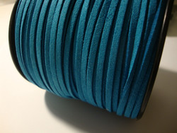 Mokkanauha (faux suede) turkoosi 3 x 1,4 mm (m-erä 5 m)