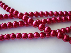 Helmiäislasihelmi tumman punainen (Garnet) 4 mm (n. 110 kpl/nauha)