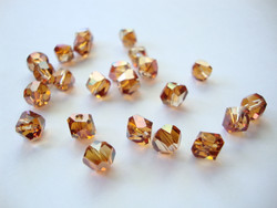Swarovski kristallihelmi kuparinvärinen Copper Graphic 6 mm (2 kpl/pss)