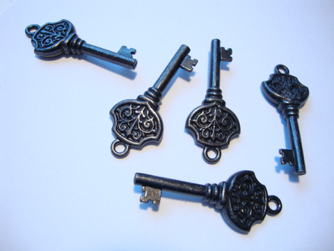 TierraCast riipus Victorian key musta 36 x 15 mm