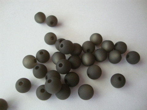Polarishelmi tumma harmaa (Silver night) matta 8 mm (4 kpl/pss)