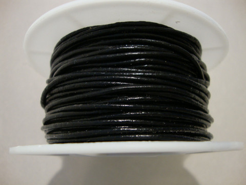 Nahkanauha pyöreä musta 2 mm (1 m)