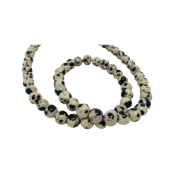 Jaspis (Dalmatian Jasper) pyöreä 6 mm (30 kpl)