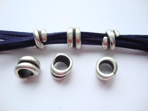 Metallihelmi/hela (slider) antiikkihopeoitu 8 x 13 mm