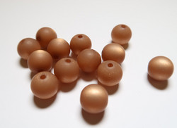 Polarishelmi toffeenruskea kiiltävä pyöreä 10 mm (2 kpl/pss)
