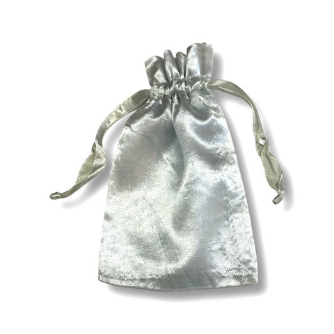 Satiinipussi kiristysnauhalla vaalean harmaa 16,5 x 13 cm (1 kpl)