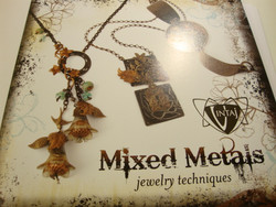 Vintaj-kirja: Mixed Metals