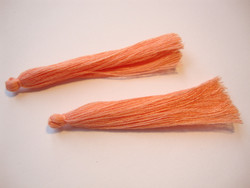Tasselitupsu koralli/oranssi n. 70 mm (2 kpl/pss)