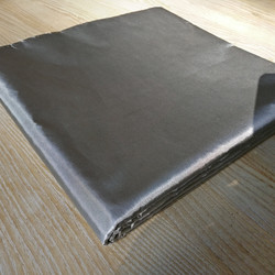 Sähköä johtava kangas 330 x 360mm