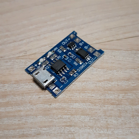 Li-ion latausmoduuli 5V 1A micro-usb-liitännällä