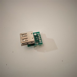 USB A -naarasliitin 4 pin