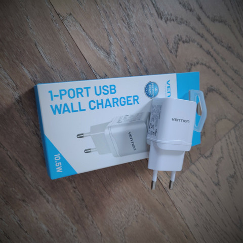 Latausmuuntaja 5V 1xusb 2.1A