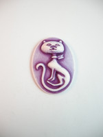Kapussi: Violetti kissa 28x38mm 1kpl