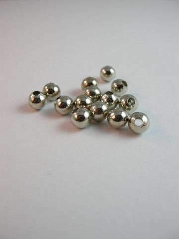 6mm Metallihelmi: Platina 500kpl