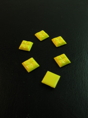 10x10cm Lasimosaiikki: Keltainen n.111kpl