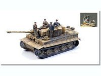 TIGER I LATE MODEL WITH SEPARATE TRACK LINKS AND 8 FIGURES 1/35