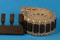Tracks for AMX-13 with rubber pads, worn out /destructed pads 1/35
