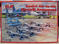 Soviet AIR-TO-AIR AIRCRAFT ARMAMENT (R-27ER, R-27ET, R-73, R-77 MISSILES) 1/72