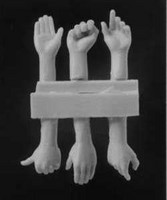 3 Right and 3 Left Hands 1/35