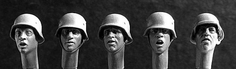 5 Heads with German WWII Helmets 1/35