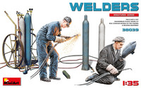 Welders	 1/35