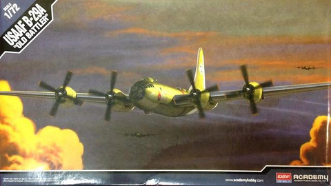USAAF B-29A Superfortress ”Old Battler”  1/72
