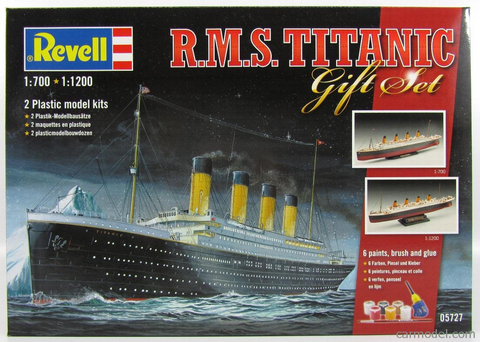RMS Titanic Gift Set  1/700 & 1/1200