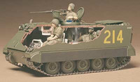M113 US APC with 5 Figures 1/35