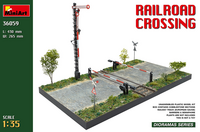 Railroad Crossing  1/35