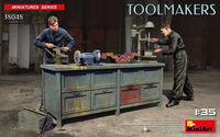 Toolmakers Figure Set  1/35