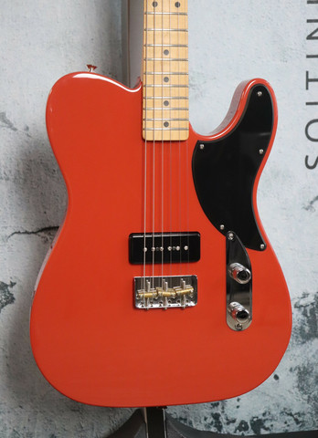 Fender Noventa Telecaster Fiesta Red 2021 (käytetty)