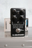 TC Electronic Dark Matter Distortion -pedaali (käytetty)