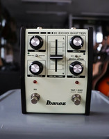 Ibanez ES3 Echo Shifter Analog Delay -pedal (used)